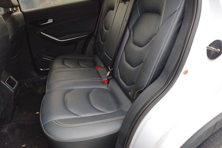Used FAW Senya R9 2018 1.2T Automatic Luxury Smart Edition Left Rear Seat