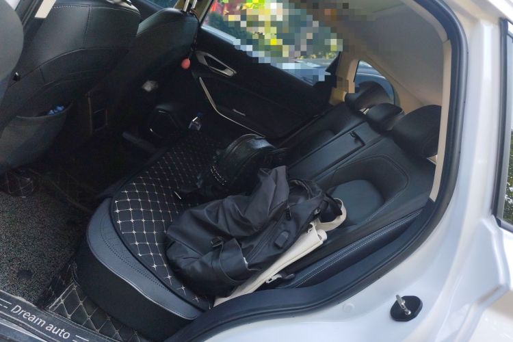 Used FAW Senya R9 2018 1.2T Automatic Luxury Smart Edition Left Rear Seat