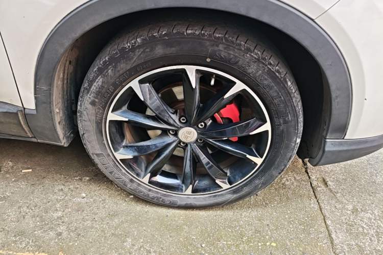 Used FAW Senya R9 2018 1.2T Automatic Prestige Smart Enjoyment Model Right Front Wheel Hub