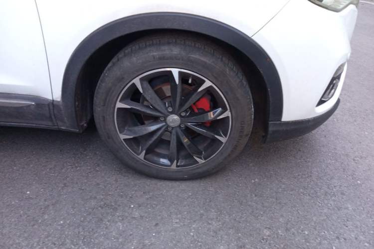 Used FAW Senya R9 2018 1.2T Automatic Prestige Smart Enjoyment Model Right Front Wheel Hub