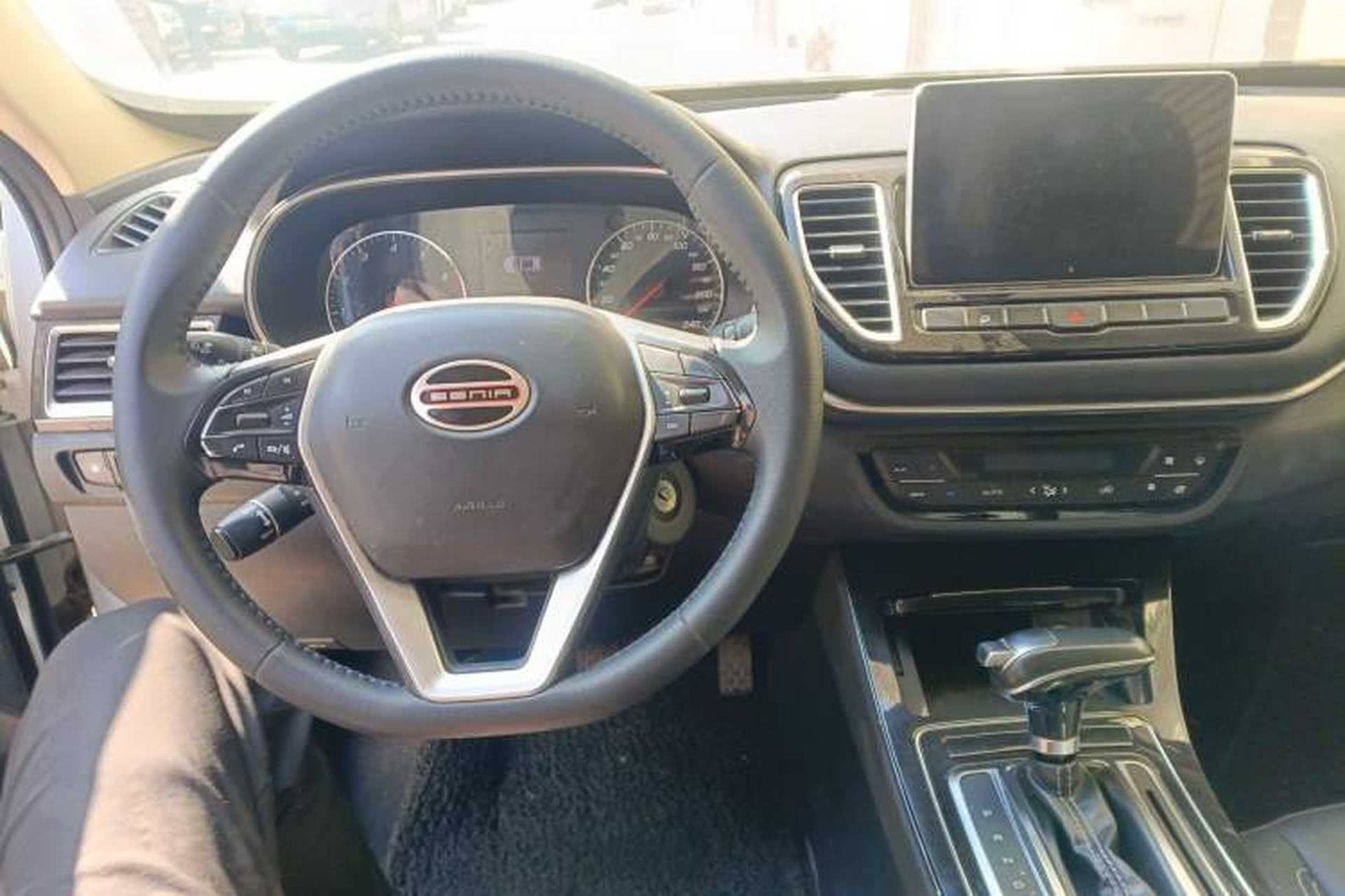 Used FAW Senya R9 2018 1.2T Automatic Comfortable Smart Edition Steering Wheel