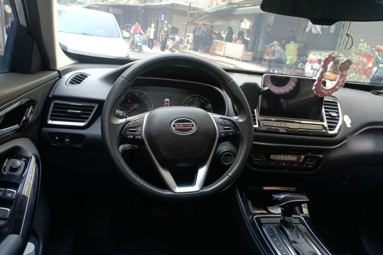 Used FAW Senya R9 2018 1.2T Automatic Prestige Smart Enjoyment Model Steering Wheel