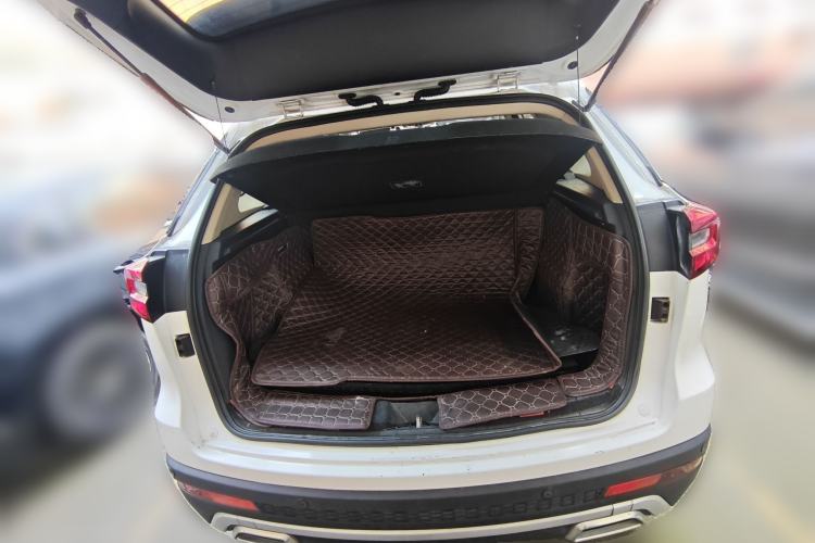 Used FAW Senya R9 2018 1.2T Automatic Prestige Smart Enjoyment Model Trunk