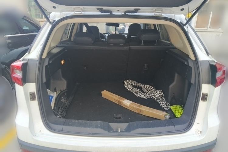Used FAW Senya R9 2018 1.2T Manual Luxury Smart Edition Trunk