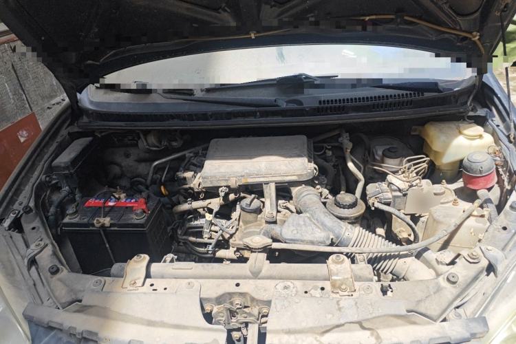 Used FAW Senya S80 2011 1.5L Manual 7-Seater Comfort Edition Engine Bay