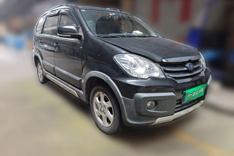 Used FAW Senya S80 2011 1.5L Manual 5-Seater Comfort Edition Front Right 45 Deg