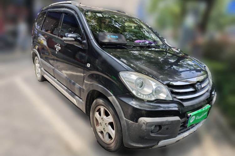 Used FAW Senya S80 2011 1.5L Automatic 5-Seater Urban Elite Edition Front Right 45 Deg
