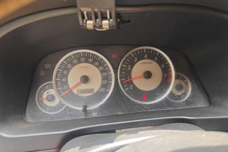 Used FAW Senya S80 2011 1.5L Manual 7-Seater Comfort Edition Instrument Cluster