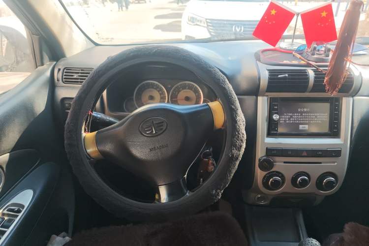 Used FAW Senya S80 2011 1.5L Manual 7-Seater Urban Elite Edition Steering Wheel