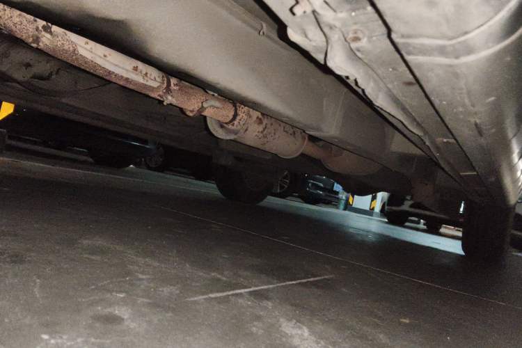 Used FAW Senya S80 2011 1.5L Manual 7-Seater Comfort Edition Chassis Front Left