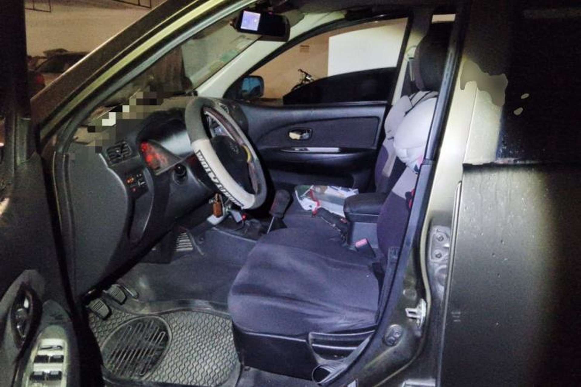 Used FAW Senya S80 2011 1.5L Manual 7-Seater Comfort Edition Driver Seat