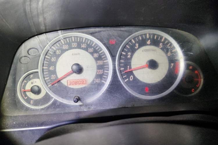 Used FAW Senya S80 2011 1.5L Manual 7-Seater Comfort Edition Instrument Cluster