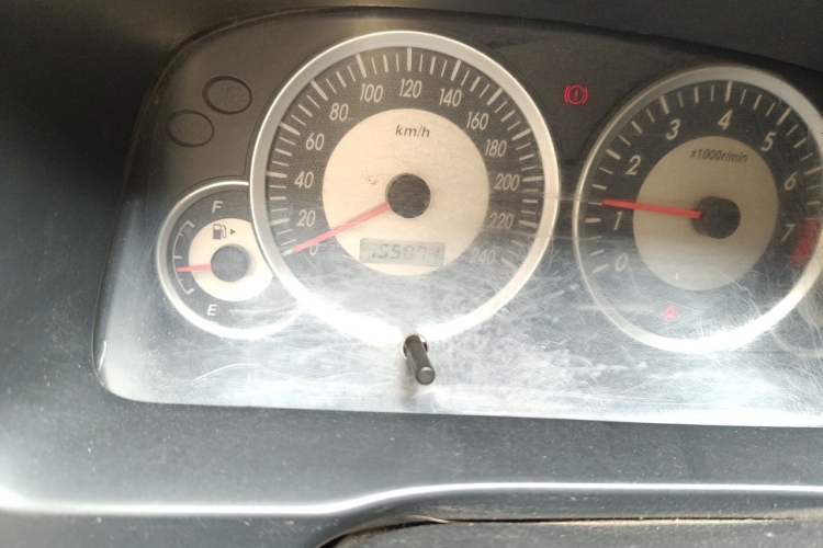 Used FAW Senya S80 2011 1.3L Manual 5-Seater Comfort Version Odometer Close Up