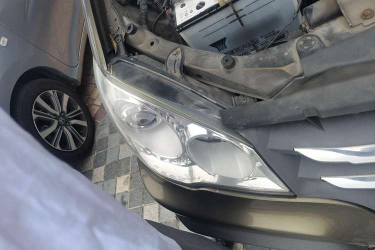 Used FAW Senya S80 2011 1.5L Manual 5-Seater Urban Elite Edition Right Front Headlight