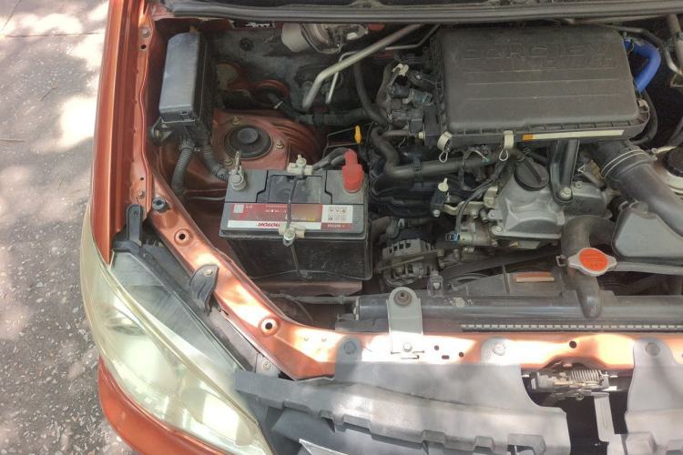 Used FAW Senya S80 2011 1.5L Manual 5-Seater Urban Elite Edition Engine Bay Right