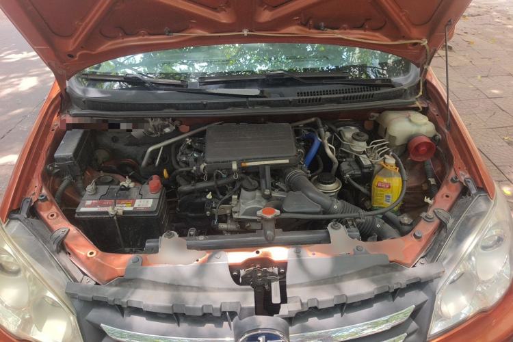 Used FAW Senya S80 2011 1.5L Manual 5-Seater Urban Elite Edition Engine Bay