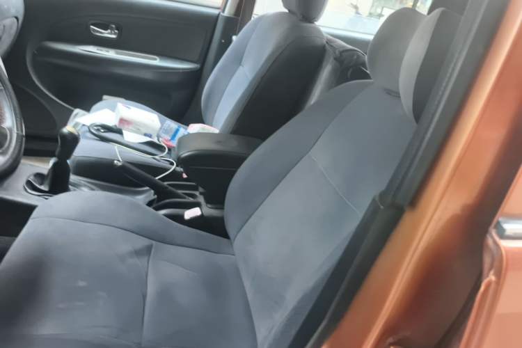 Used FAW Senya S80 2011 1.3L Manual 5-Seater Comfort Version Left Rear Seat