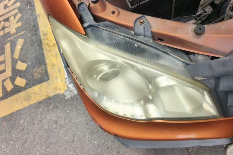 Used FAW Senya S80 2011 1.3L Manual 5-Seater Comfort Version Right Front Headlight