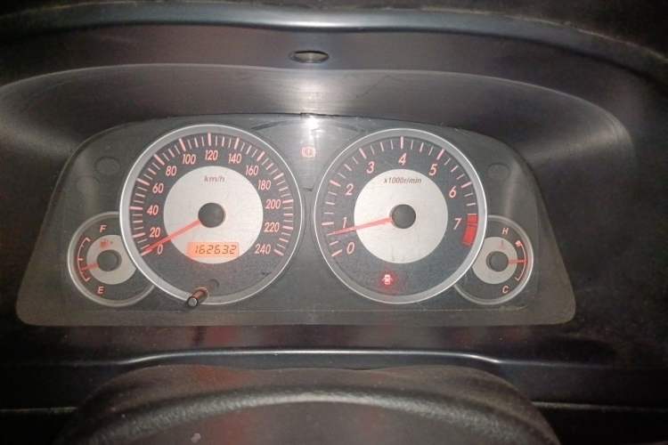 Used FAW Senya S80 2011 1.5L Manual 5-Seater Luxury Model Instrument Cluster