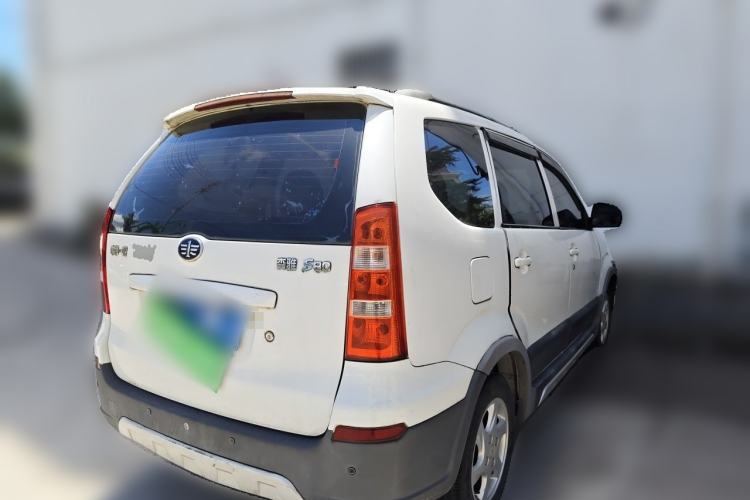 Used FAW Senya S80 2011 1.5L Automatic 5-Seater Elite Navigation Edition Rear Right 45 Deg