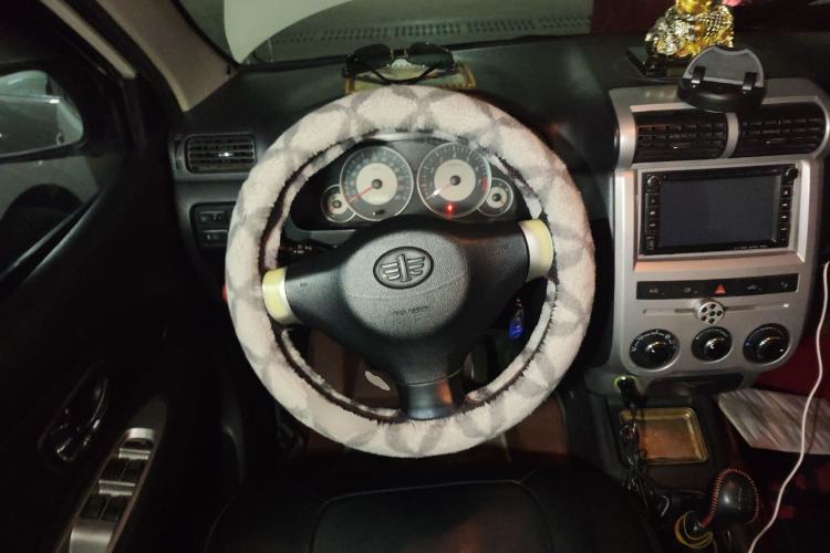 Used FAW Senya S80 2011 1.5L Manual 5-Seater Urban Elite Edition Steering Wheel