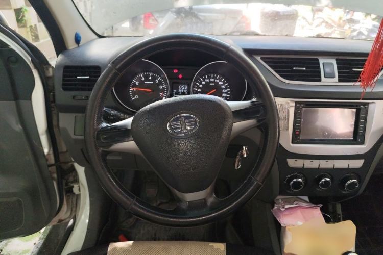 Used FAW Senya S80 2011 1.5L Manual 7-Seater Urban Elite Edition Steering Wheel