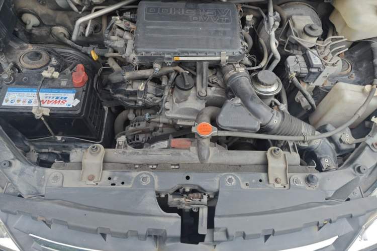 Used FAW Senya S80 2013 1.5L Manual 5-Seat Urban Fashion Edition Engine Bay