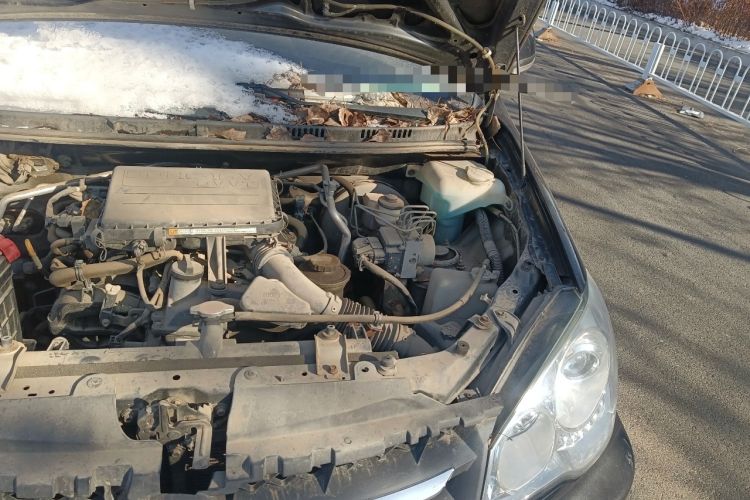 Used FAW Senya S80 2013 1.5L Manual 5-Seat Urban Fashion Edition Engine Bay Left
