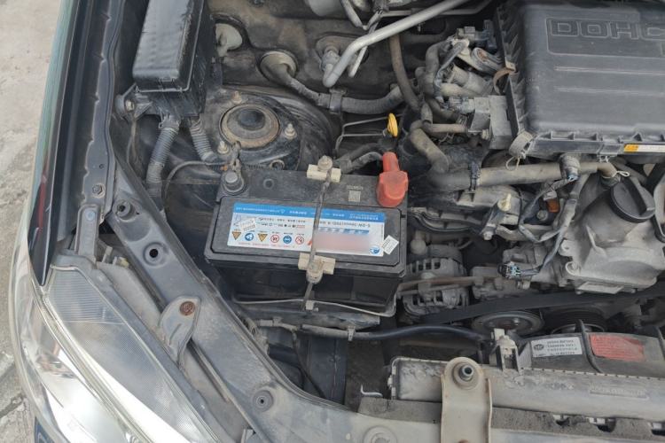Used FAW Senya S80 2013 1.5L Manual 5-Seat Urban Fashion Edition Engine Bay Right