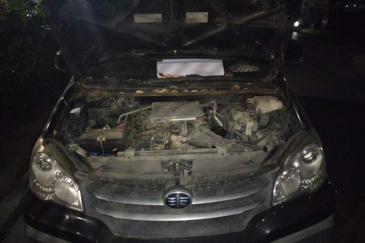 Used FAW Senya S80 2013 1.5L Manual 5-Seat Urban Fashion Edition Engine Bay