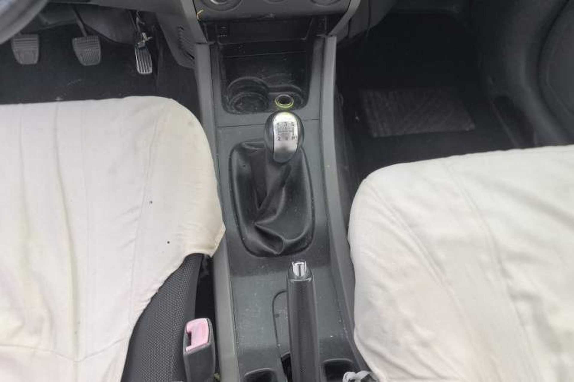 Used FAW Senya S80 2013 1.5L Manual 7-Seater Urban Fashion Edition Gear Lever