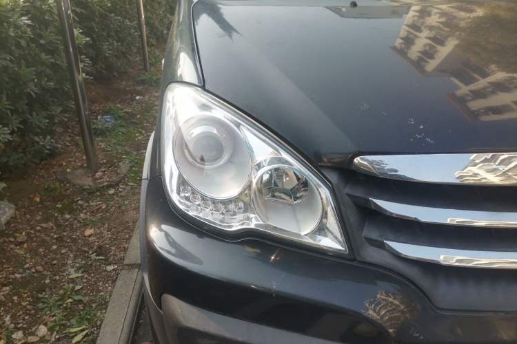 Used FAW Senya S80 2013 1.5L Manual 5-Seat Urban Fashion Edition Right Front Headlight