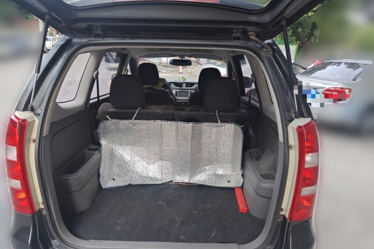 Used FAW Senya S80 2013 1.5L Manual 5-Seat Urban Fashion Edition Trunk
