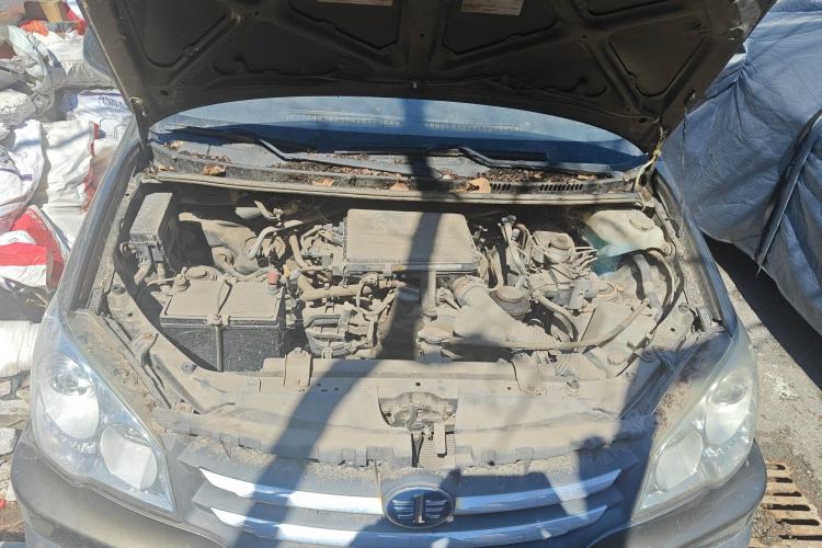 Used FAW Senya S80 2013 1.5L Manual 5-Seat Urban Fashion Edition Engine Bay