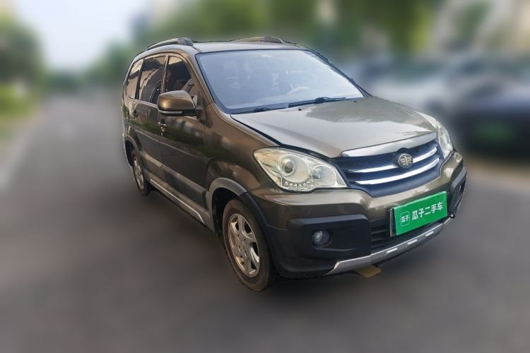 Used FAW Senya S80 2013 1.5L Manual 5-Seat Urban Fashion Edition Front Right 45 Deg