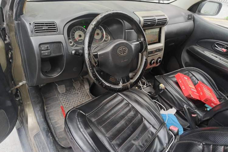 Used FAW Senya S80 2013 1.5L Manual 7-Seater Urban Fashion Edition Steering Wheel