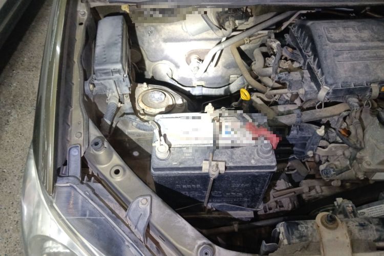 Used FAW Senya S80 2013 1.5L Manual 5-Seat Urban Fashion Edition Engine Bay Right