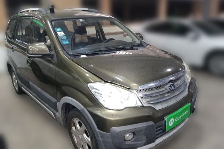 Used FAW Senya S80 2013 1.5L Manual 5-Seat Urban Fashion Edition Front Right 45 Deg