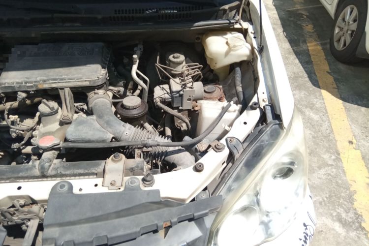 Used FAW Senya S80 2013 1.5L Manual 5-Seat Urban Fashion Edition Engine Bay Left