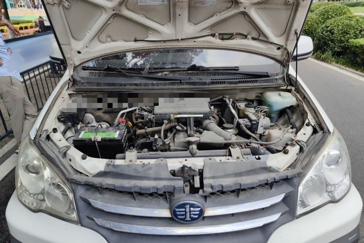 Used FAW Senya S80 2013 1.5L Manual 5-Seat Urban Fashion Edition Engine Bay