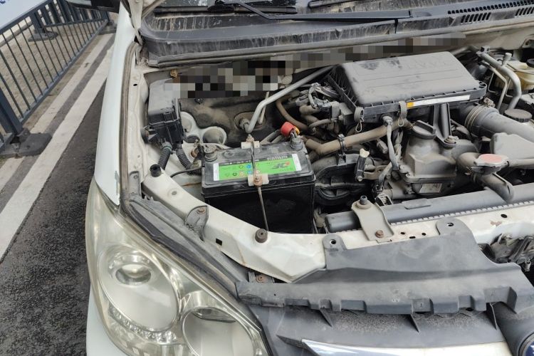 Used FAW Senya S80 2013 1.5L Manual 5-Seat Urban Fashion Edition Engine Bay Right