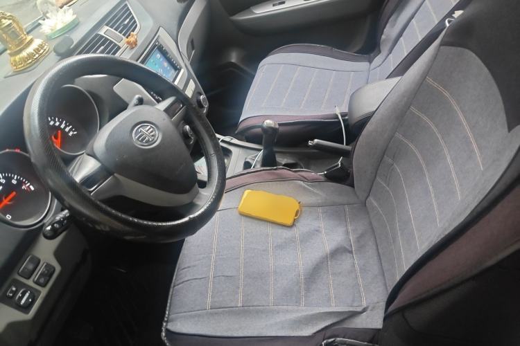 Used FAW Senya S80 2013 1.5L Manual 7-Seater Urban Fashion Edition Left Front Seat