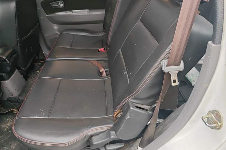 Used FAW Senya S80 2013 1.5L Manual 7-Seater Urban Fashion Edition Left Rear Seat