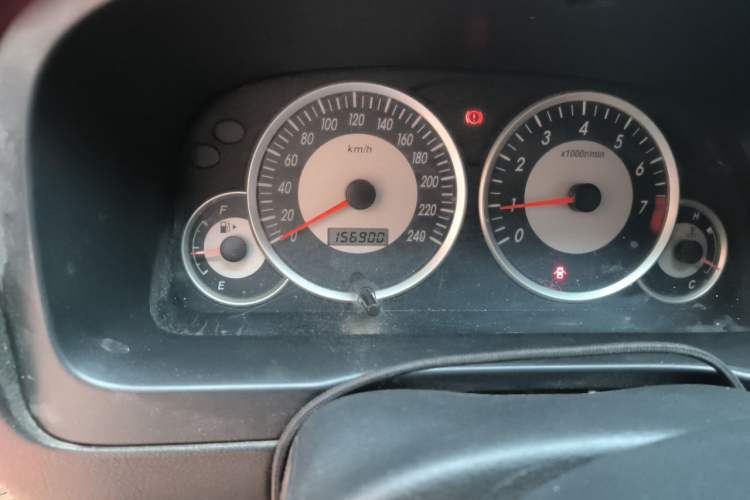 Used FAW Senya S80 2013 1.5L Manual 5-Seat Urban Fashion Edition Odometer Close Up