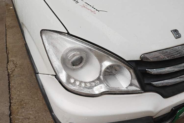 Used FAW Senya S80 2013 1.5L Manual 7-Seater Urban Fashion Edition Right Front Headlight