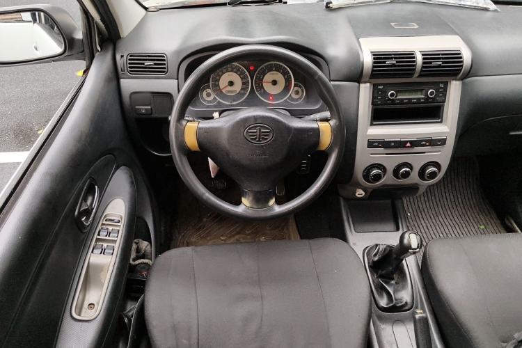 Used FAW Senya S80 2013 1.5L Manual 7-Seater Urban Fashion Edition Steering Wheel