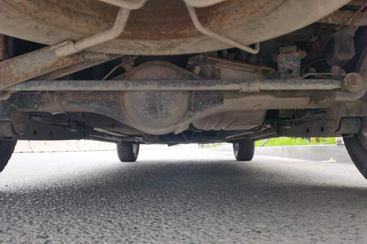 Used FAW Senya S80  Chassis Rear