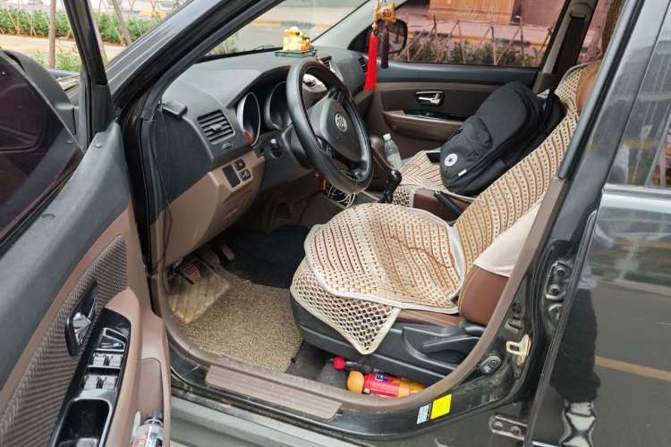 Used FAW Senya S80 2014 1.5L Manual 7-Seater Classic Edition Driver Seat