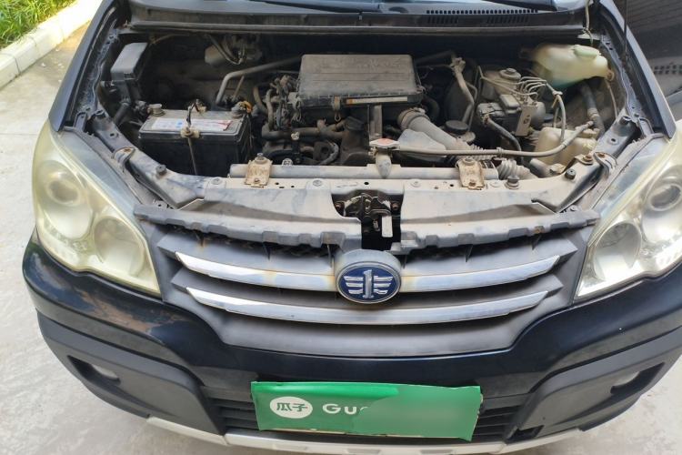 Used FAW Senya S80 2014 1.3L Manual 5-Seater Classic Edition Engine Bay
