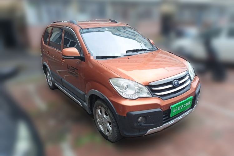 Used FAW Senya S80 2014 1.5L Manual 5-Seat Sporty Urban B Edition Front Right 45 Deg